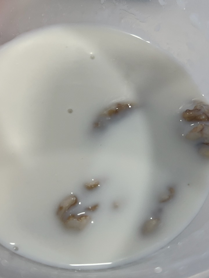Yogurt con nueces Yogurt con nueces