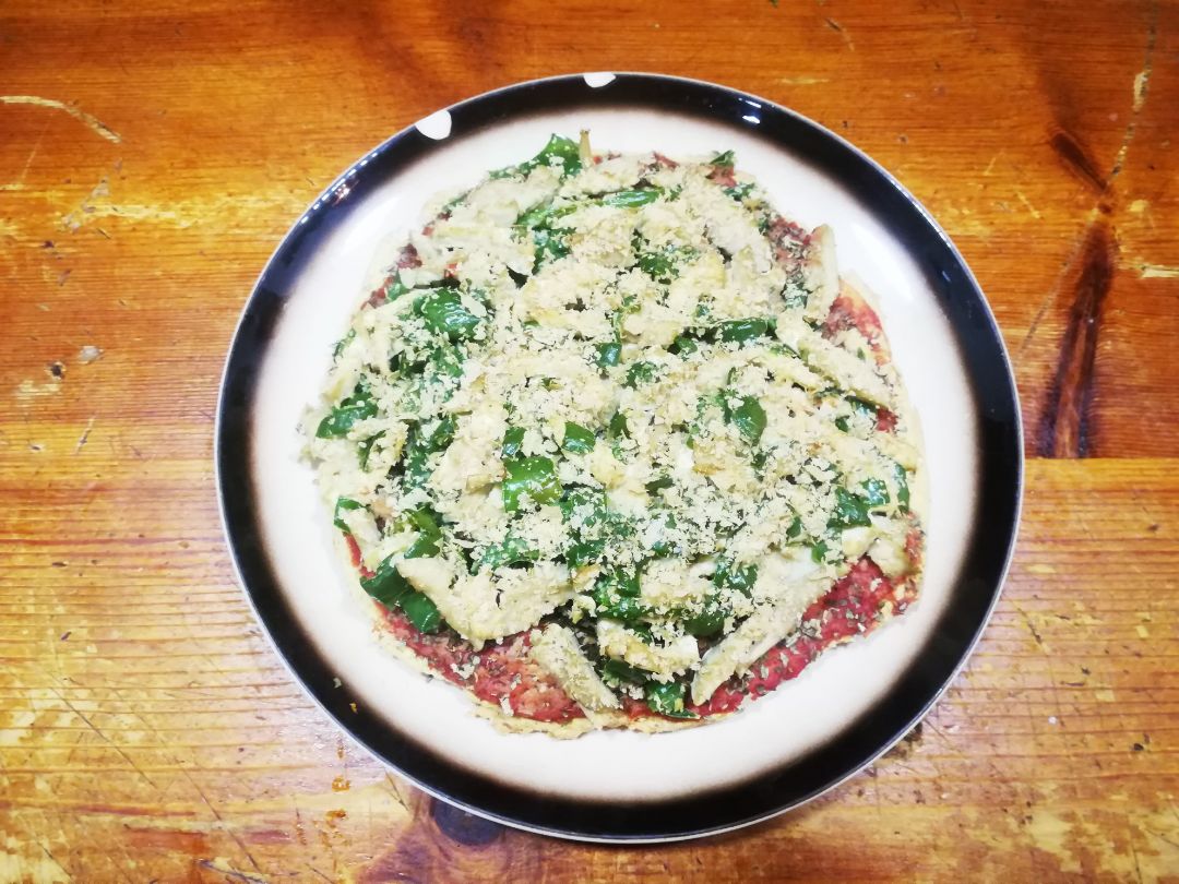 Pizza casera de harina de garbanzos 