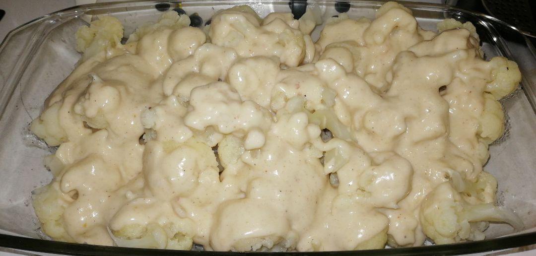 Coliflor con bechamell de harina de avena 😗 Coliflor con bechamell de harina de avena 😗
