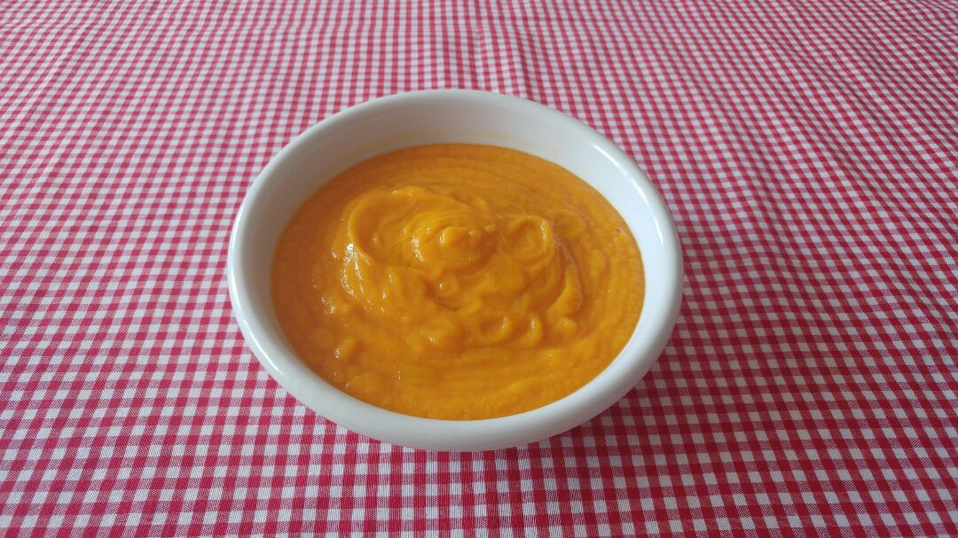 Crema de zanahoria con garbanzos