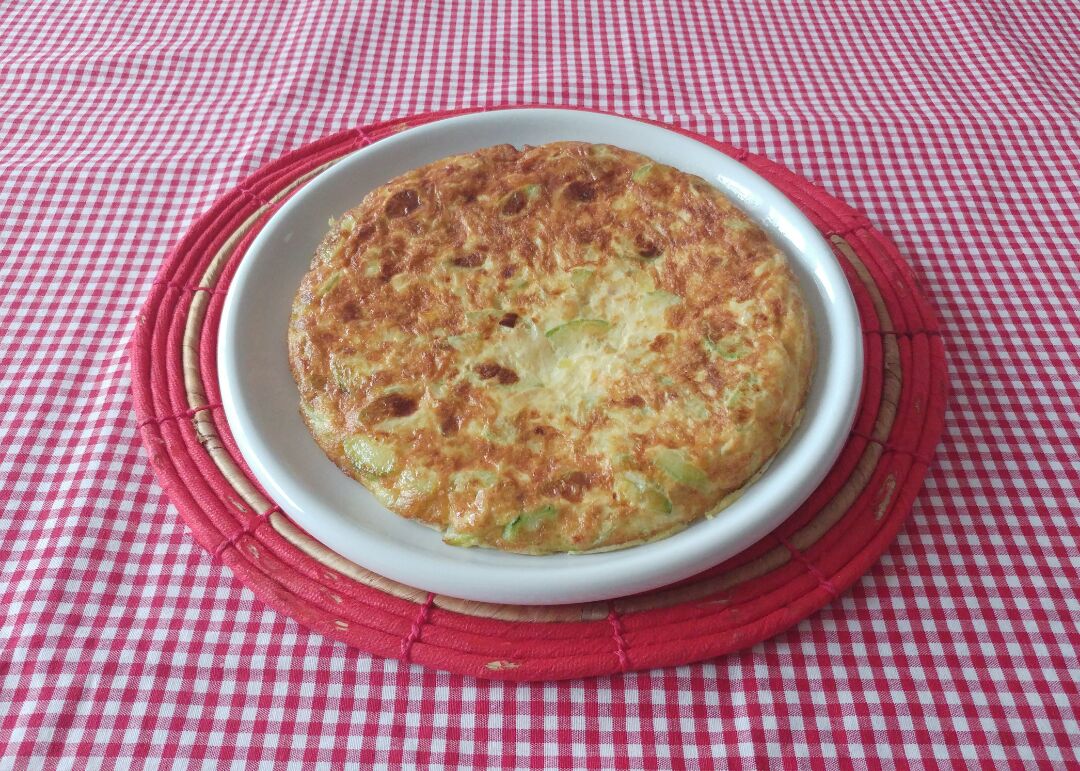 Tortilla de calabacín y puerro
