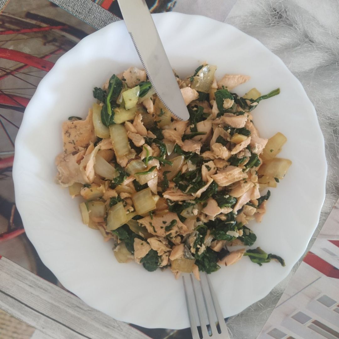 Salmón con espinacas