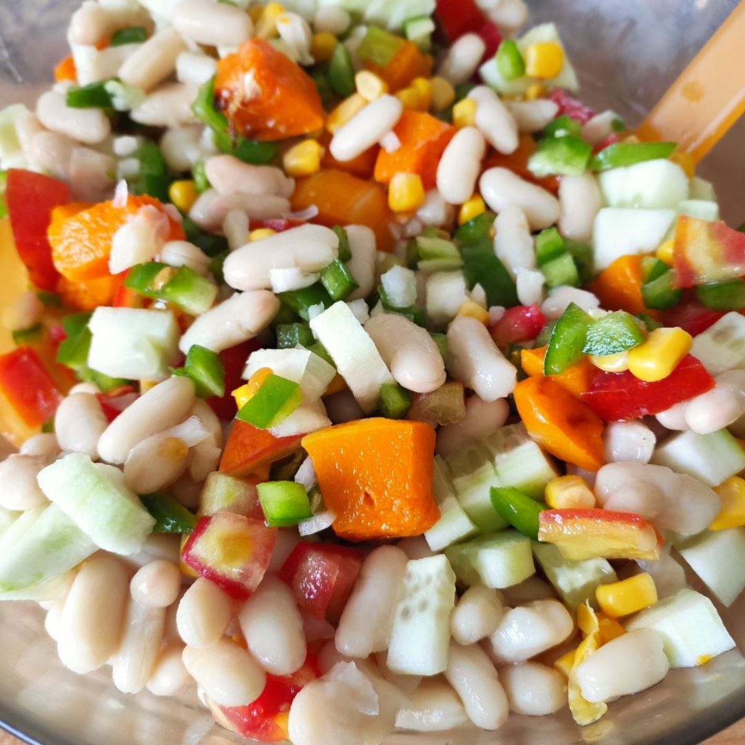 Ensalada veraniega de alubias y calabaza Ensalada veraniega de alubias y calabaza