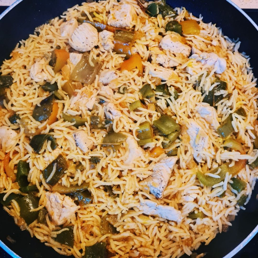 Arroz jugoso con pollo y verduras! Arroz jugoso con pollo y verduras!