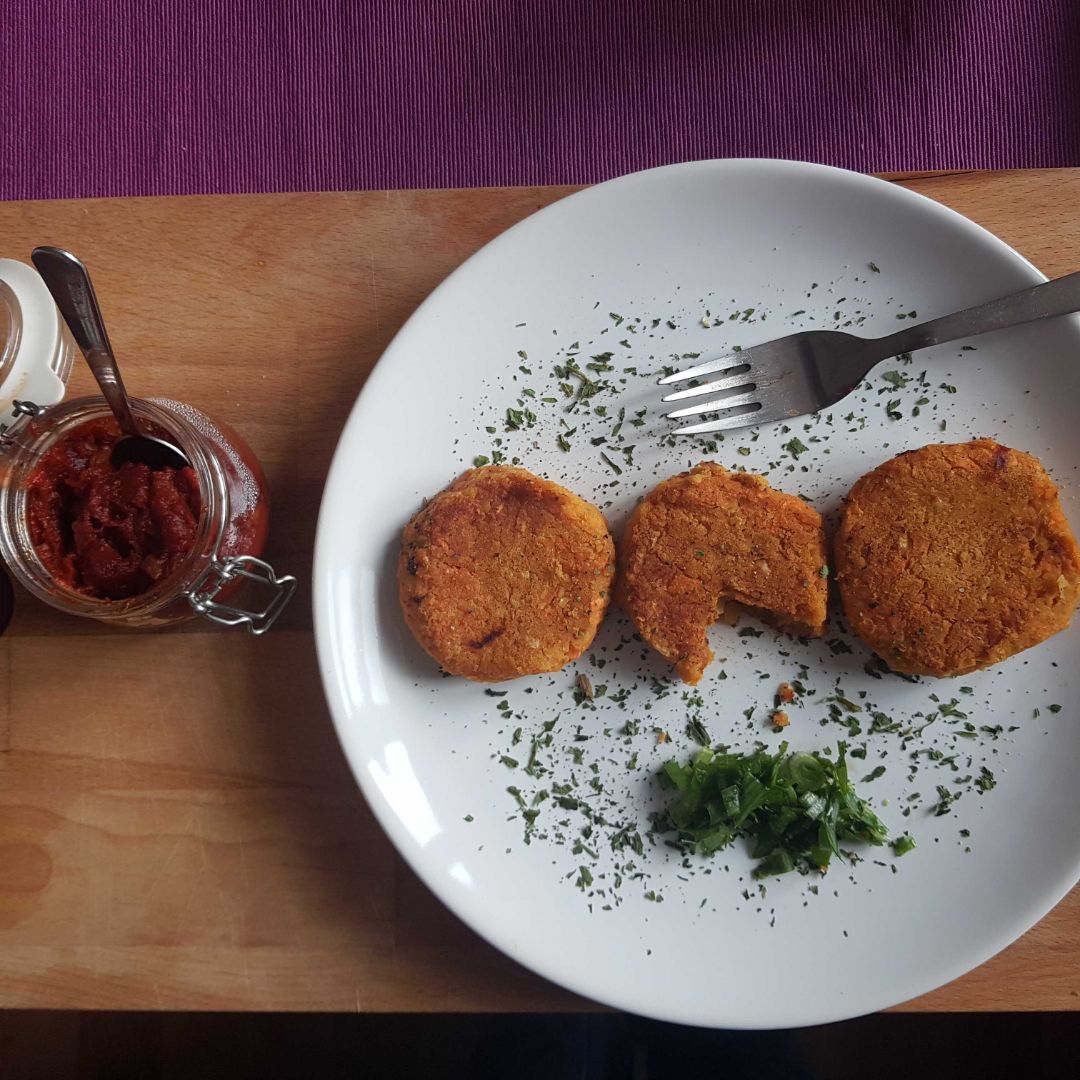 Medallones de garbanzo y judías blancas 