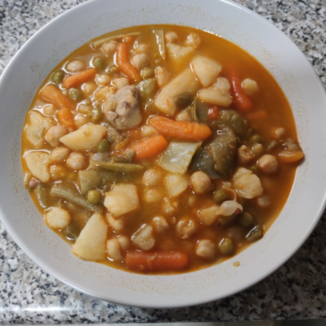 Garbanzos con menestra Garbanzos con menestra