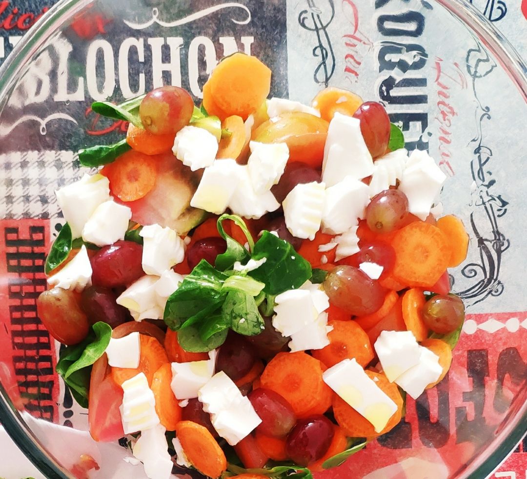 Ensalada de canónigos y uvas Ensalada de canónigos y uvas