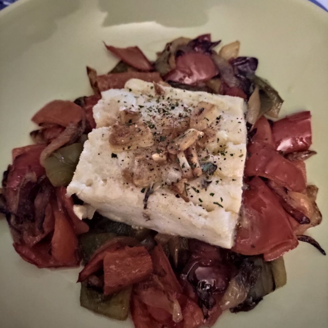 Bacalao con cama de verduras y sofrito de lim贸n 馃崑 Bacalao con cama de verduras y sofrito de lim贸n 馃崑