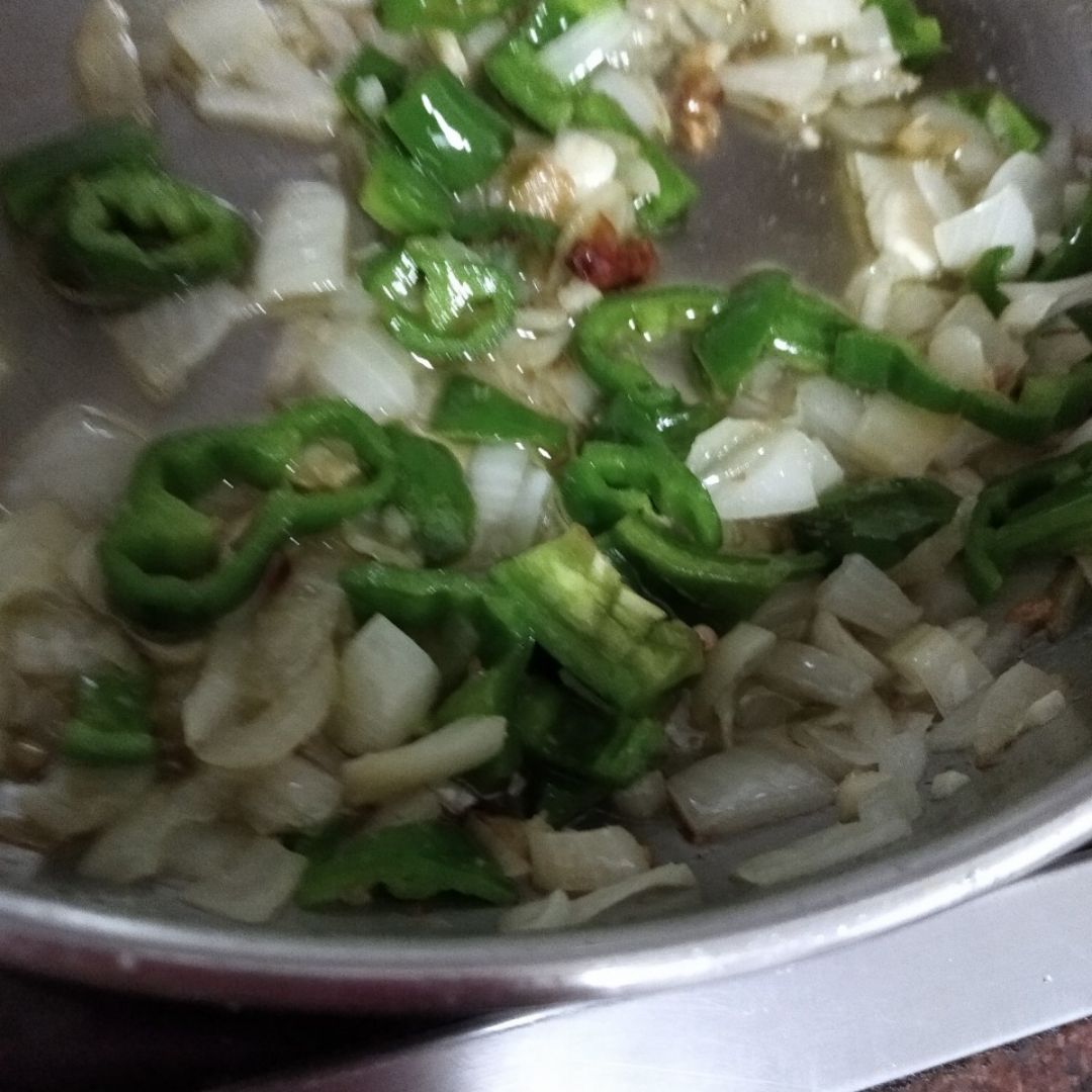 Gallitos o lenguados pequeños a la cazuela Paso 1 Gallitos o lenguados pequeños a la cazuela Paso 1