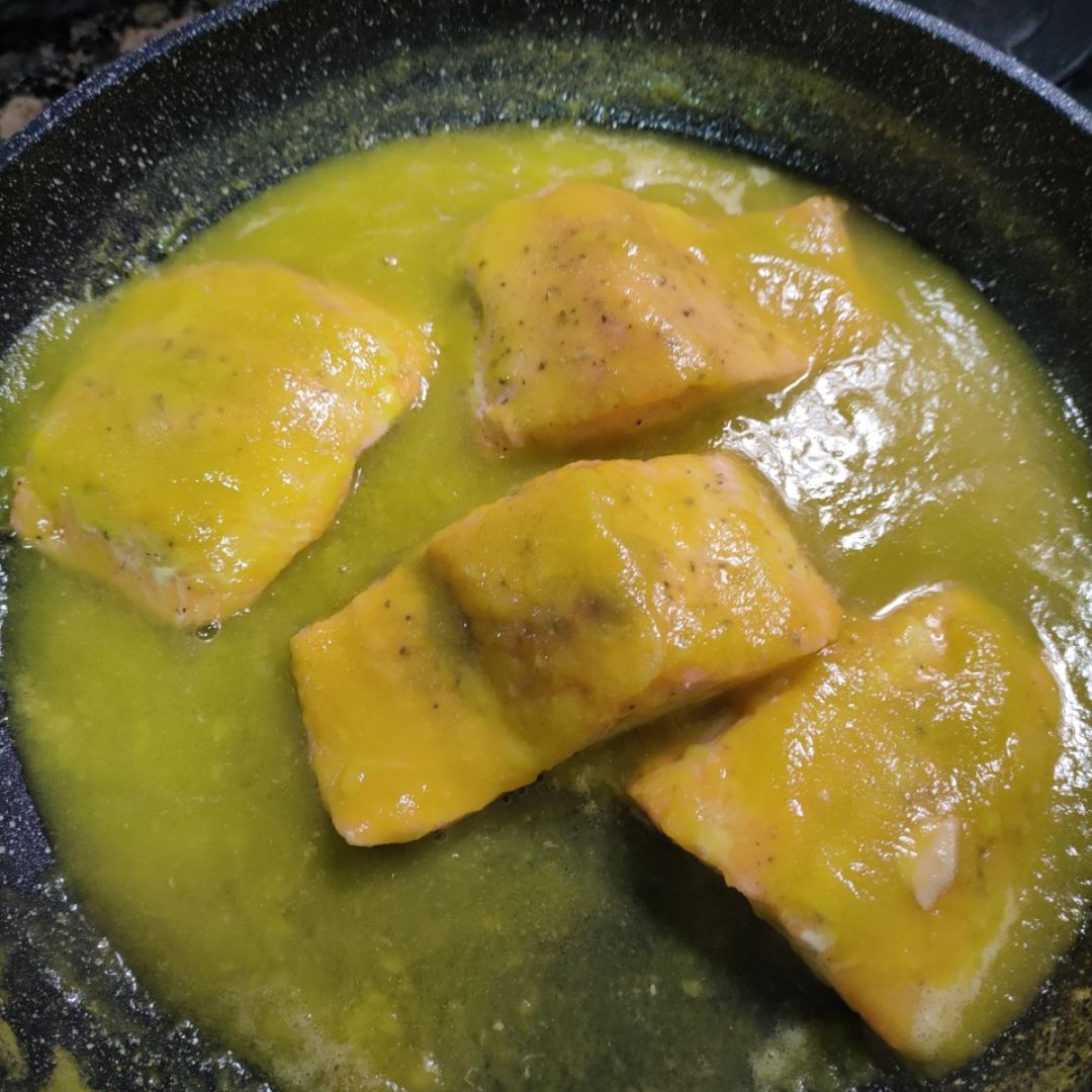 Salmón con salsa de mango Paso 3 Salmón con salsa de mango Paso 3