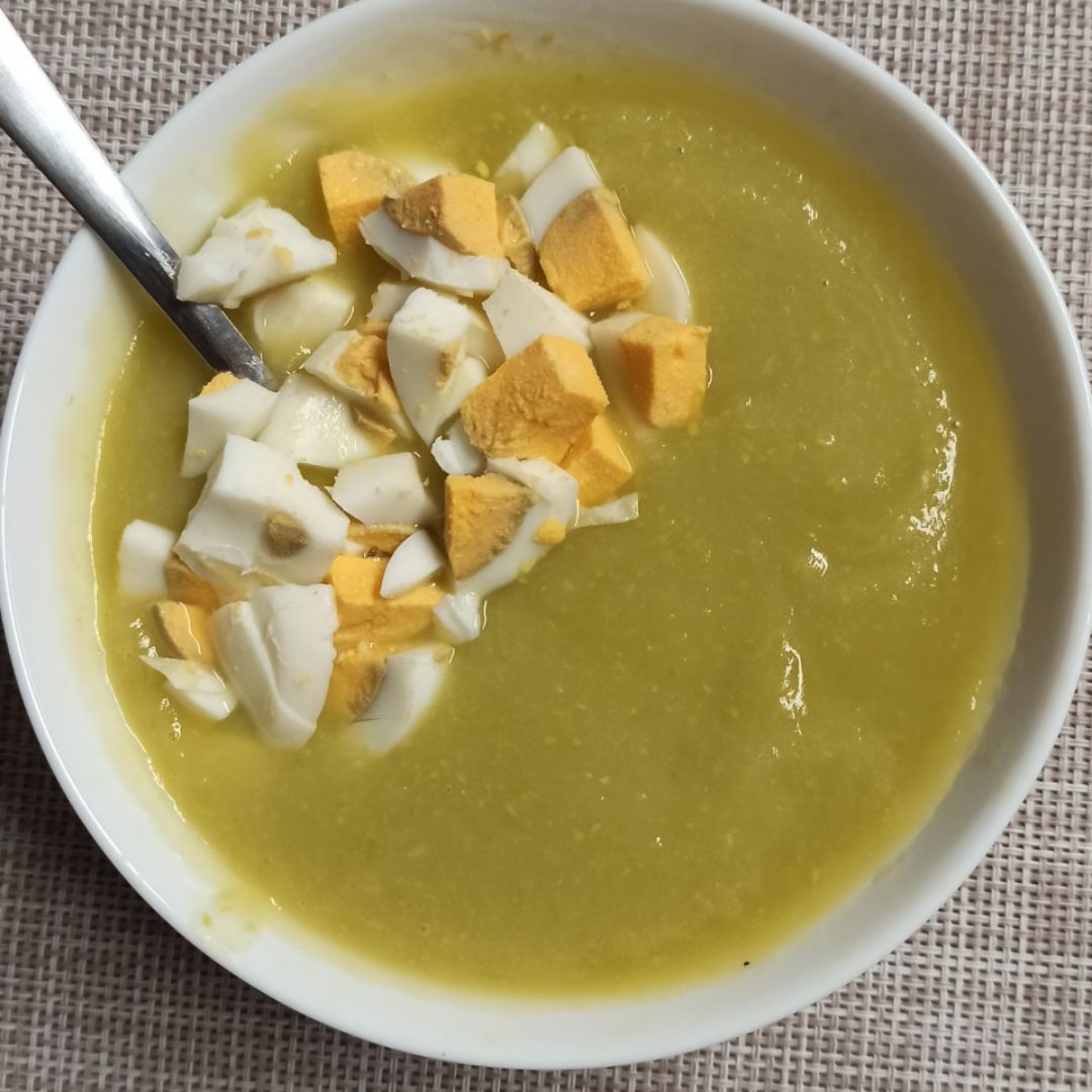 Crema de calabacín y cebolla Crema de calabacín y cebolla