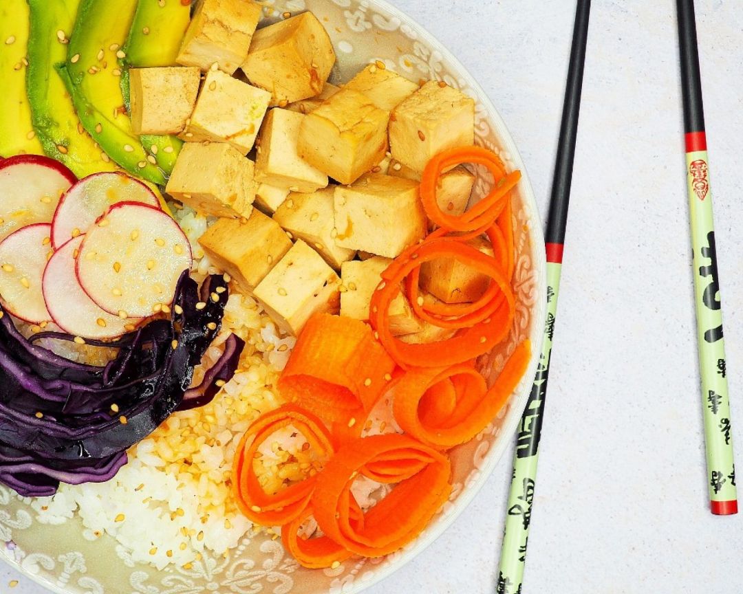 POKE BOWL VEGANO Paso 4 POKE BOWL VEGANO Paso 4