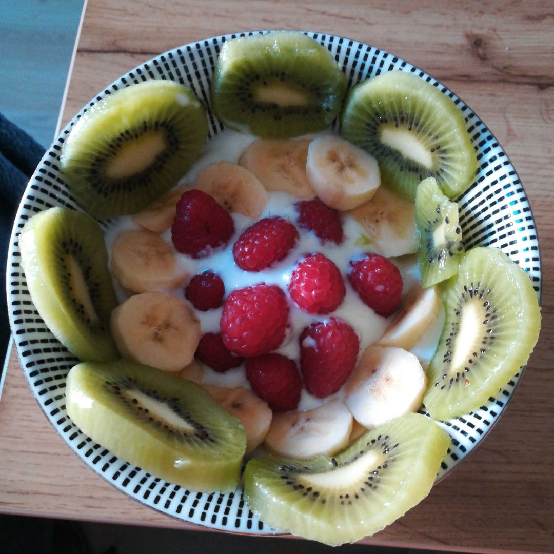 Yogurt con fruta Yogurt con fruta