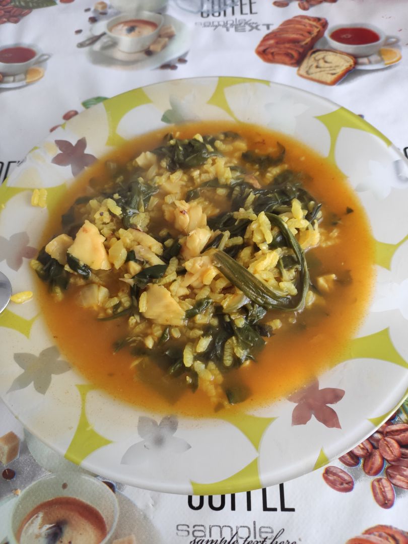 Arroz con acelgas y merluza
