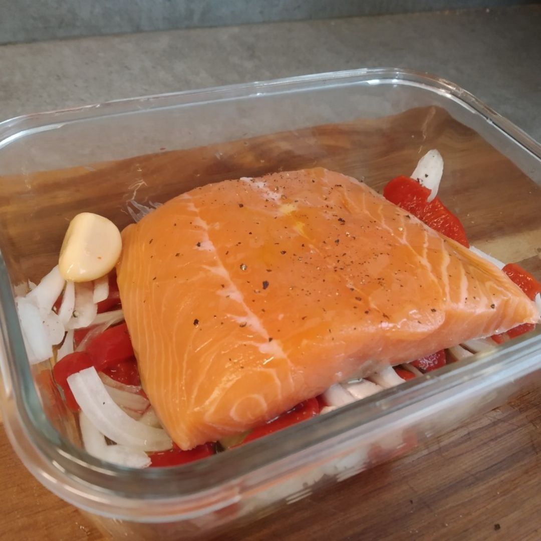 Salmón al horno Paso 1 Salmón al horno Paso 1