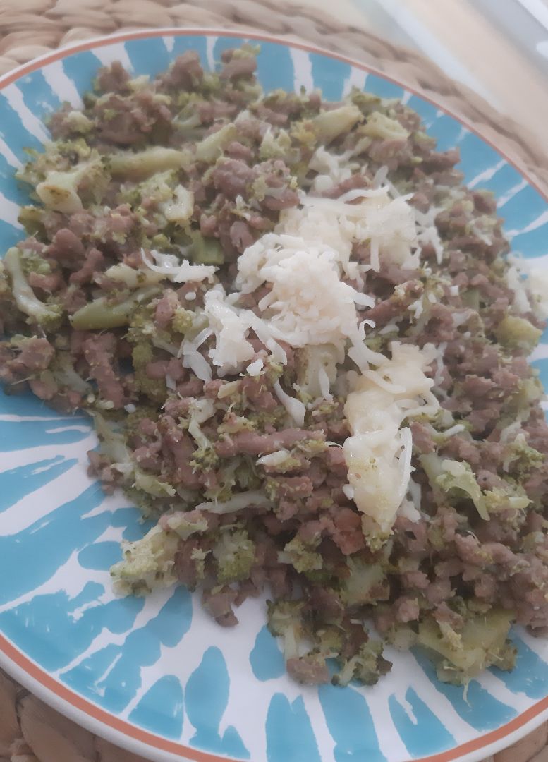 Brocoli con carne picada