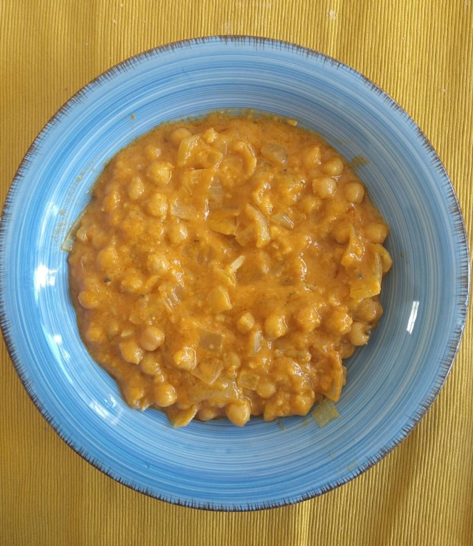Garbanzos con leche de coco y curry Garbanzos con leche de coco y curry