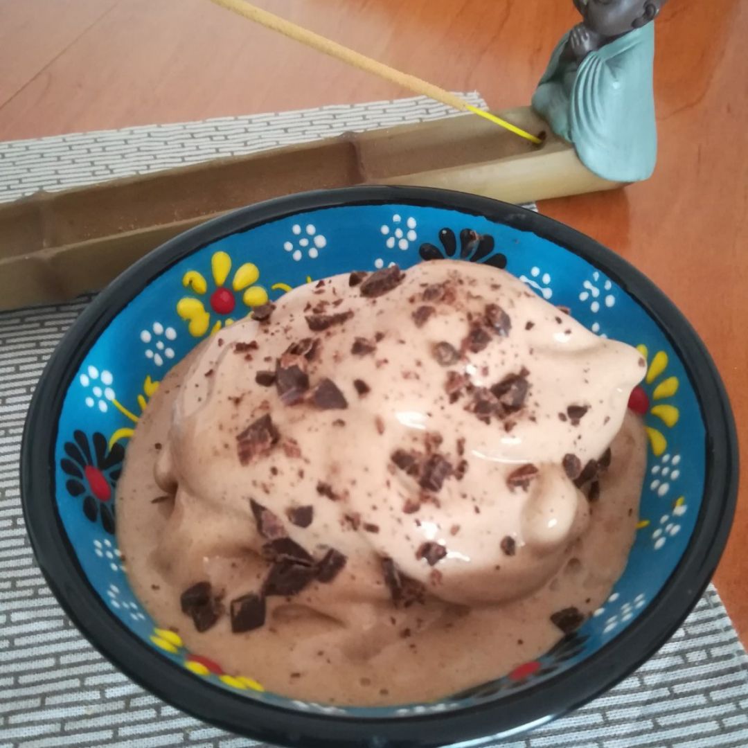 Helado de chocolate y platano 😋