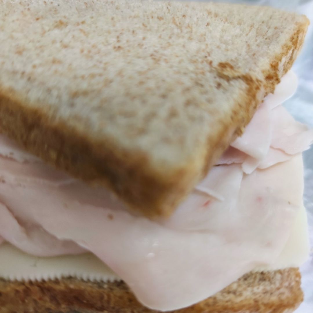 Sandwich jamon y queso
