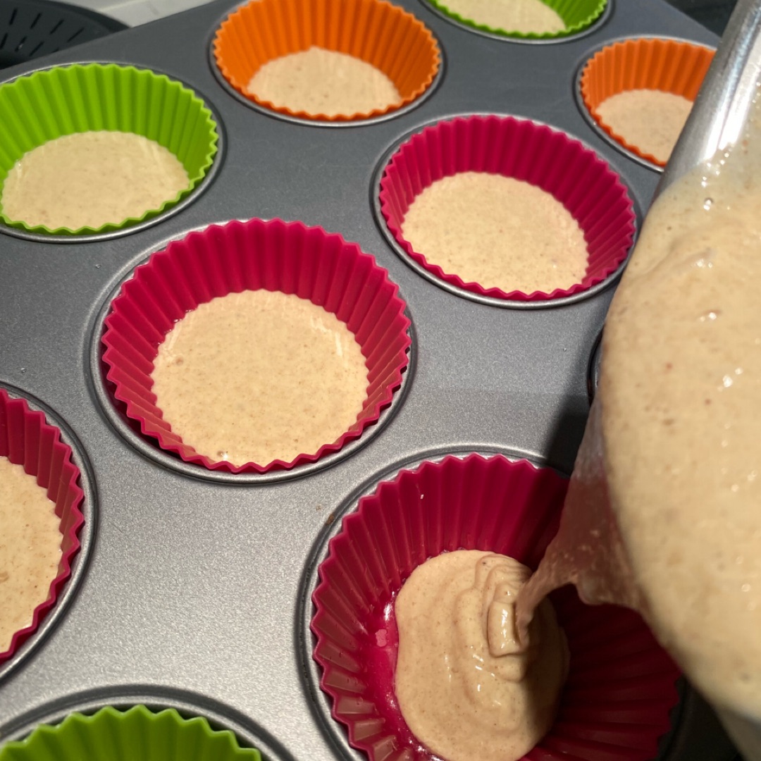 MUFFINS DE PLATANO, AVENA, ALGARROBA Y CHIPS DE CHOCOLATE Step 0