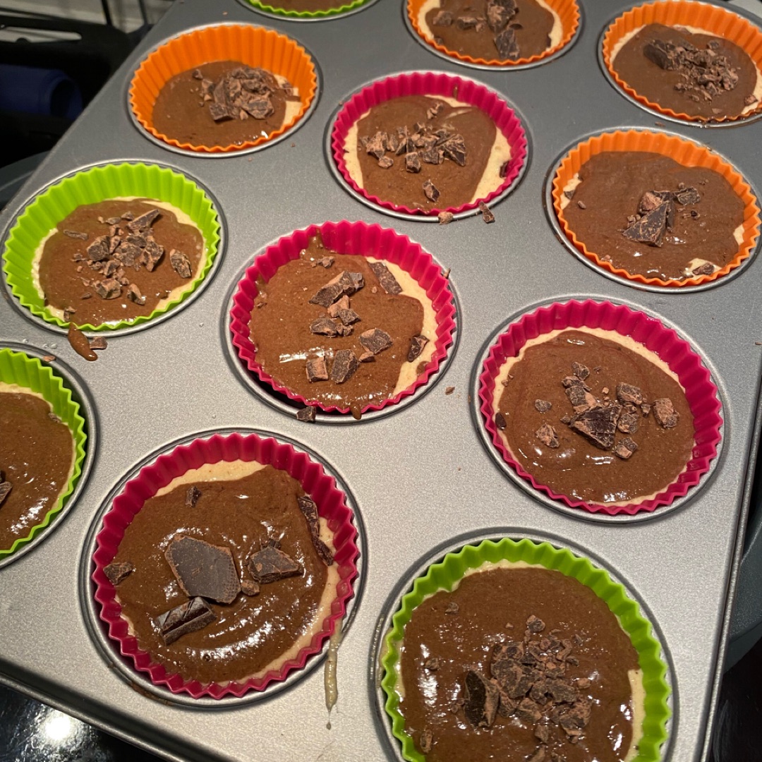 MUFFINS DE PLATANO, AVENA, ALGARROBA Y CHIPS DE CHOCOLATE Step 0