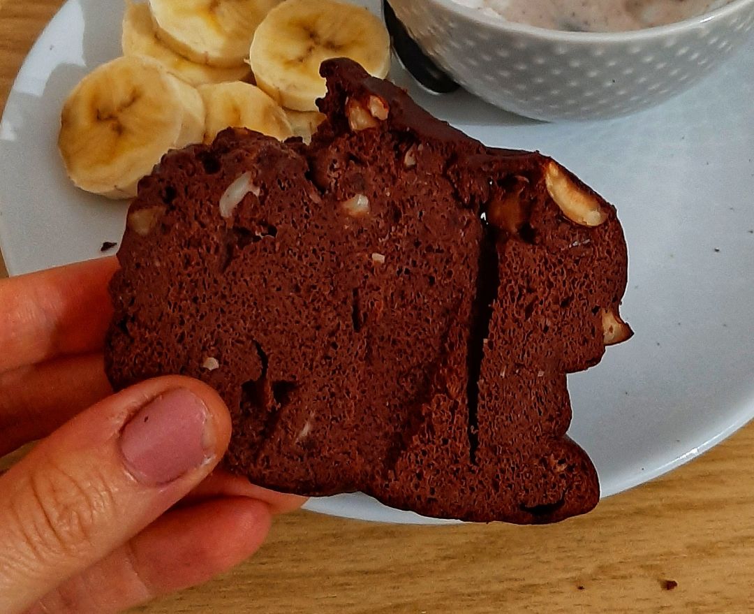 Brownie de alubias rojas y avellanas