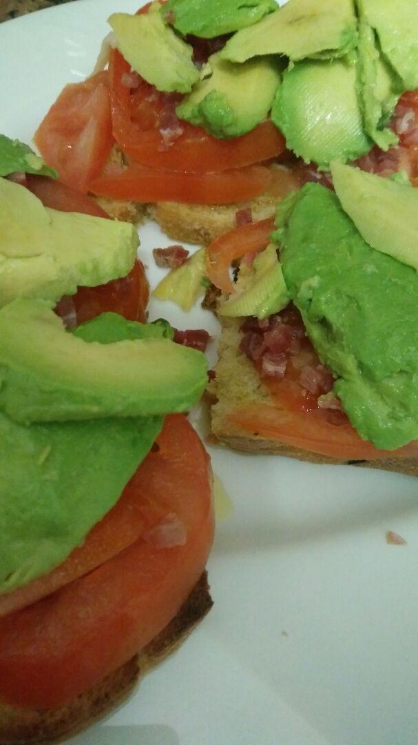 Tosta de aguacate buenísima Tosta de aguacate buenísima