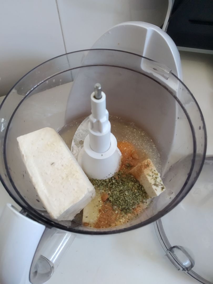 Pizza de tofu en la sartén Paso 0 Pizza de tofu en la sartén Paso 0