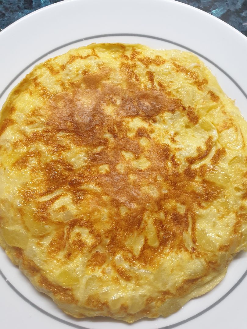 Tortilla de patatas sin mucho aceite Tortilla de patatas sin mucho aceite