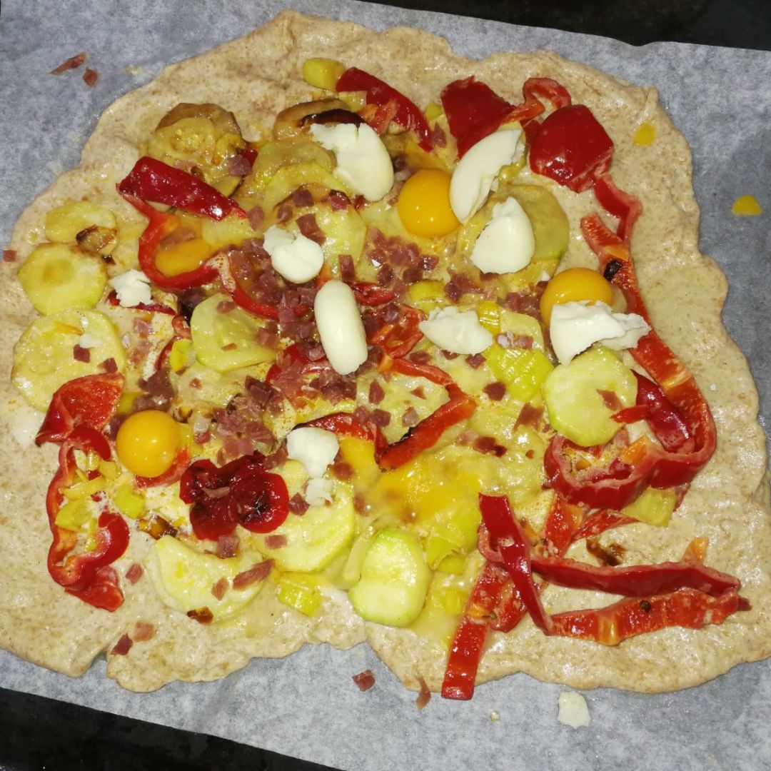 Pizza con huevo de codorniz Paso 1 Pizza con huevo de codorniz Paso 1