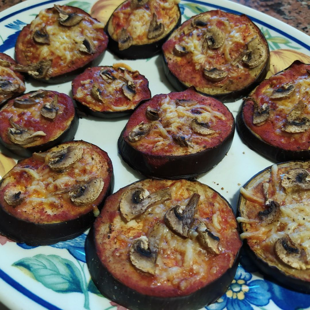 Mini pizzas de berenjena
