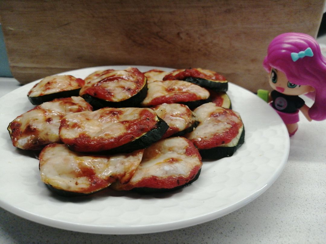 Mini pizzas de Calabacín Mini pizzas de Calabacín