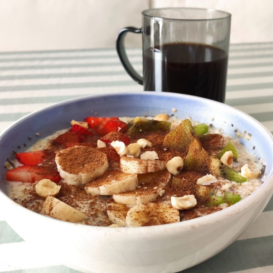 Gachas de avena y fruta