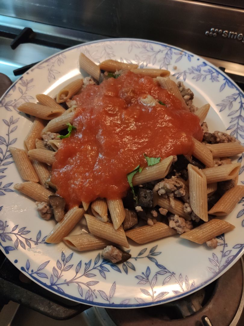 Macarrones boloñesa con berenjena 🍆 Macarrones boloñesa con berenjena 🍆