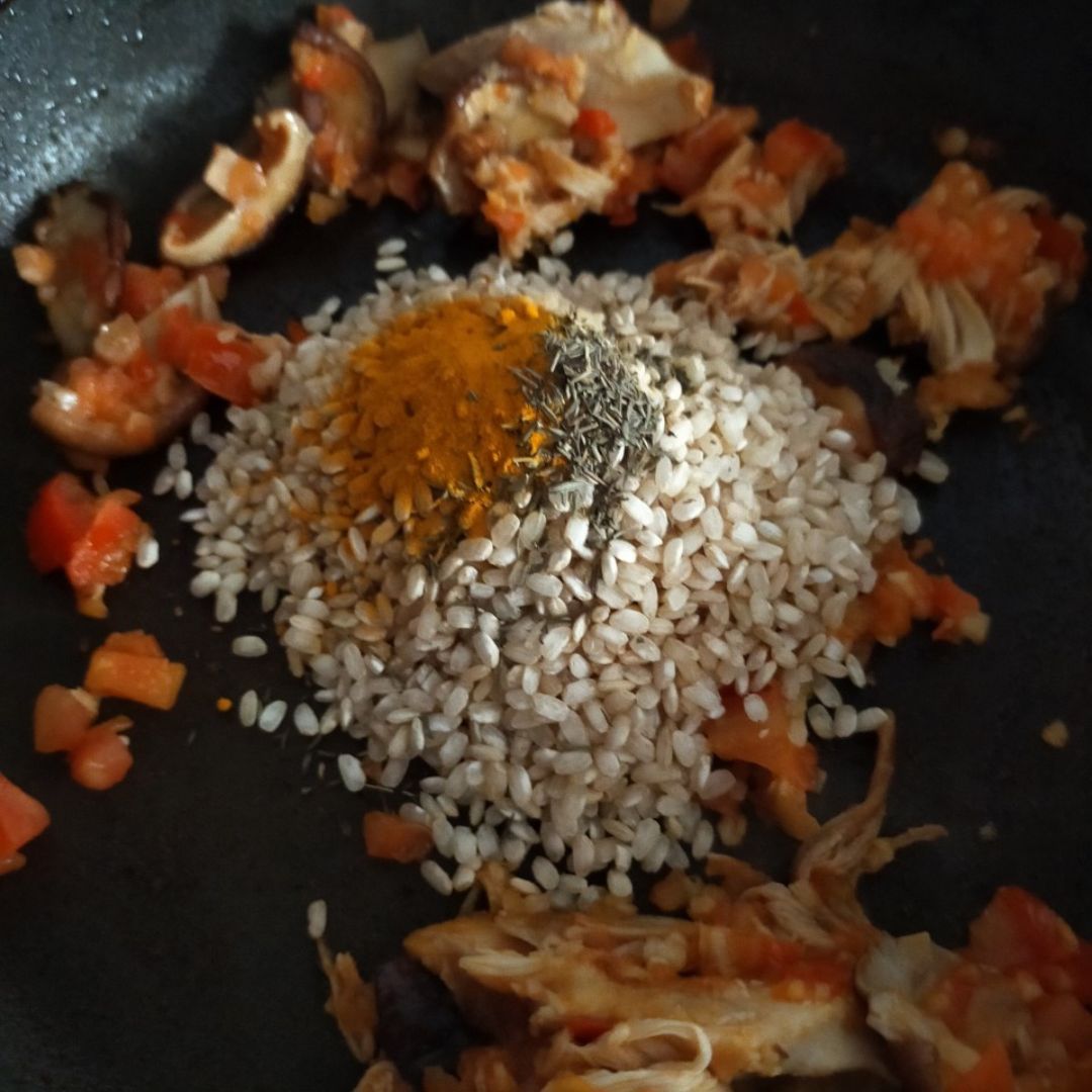 Arroz integral con Pollo, Shitake y Cebolleta Paso 6 Arroz integral con Pollo, Shitake y Cebolleta Paso 6