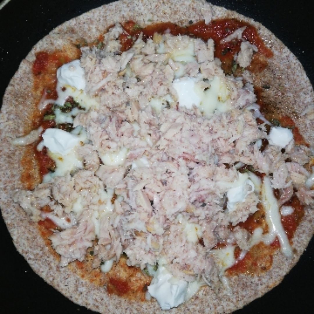 Tortipizza de atun y queso Tortipizza de atun y queso