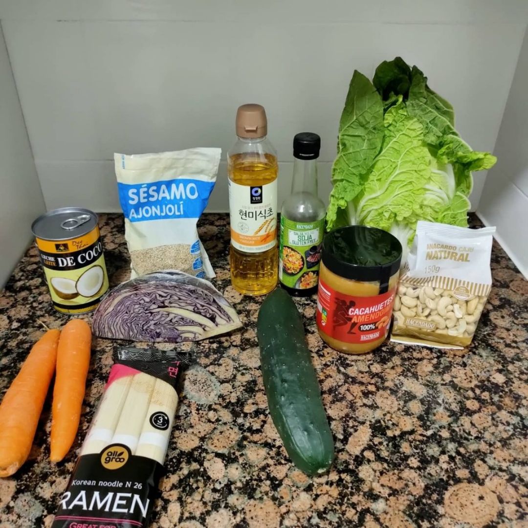 Ensalada fría de noddle con salsa de cacahuete
Paso 0 Ensalada fría de noddle con salsa de cacahuete
Paso 0