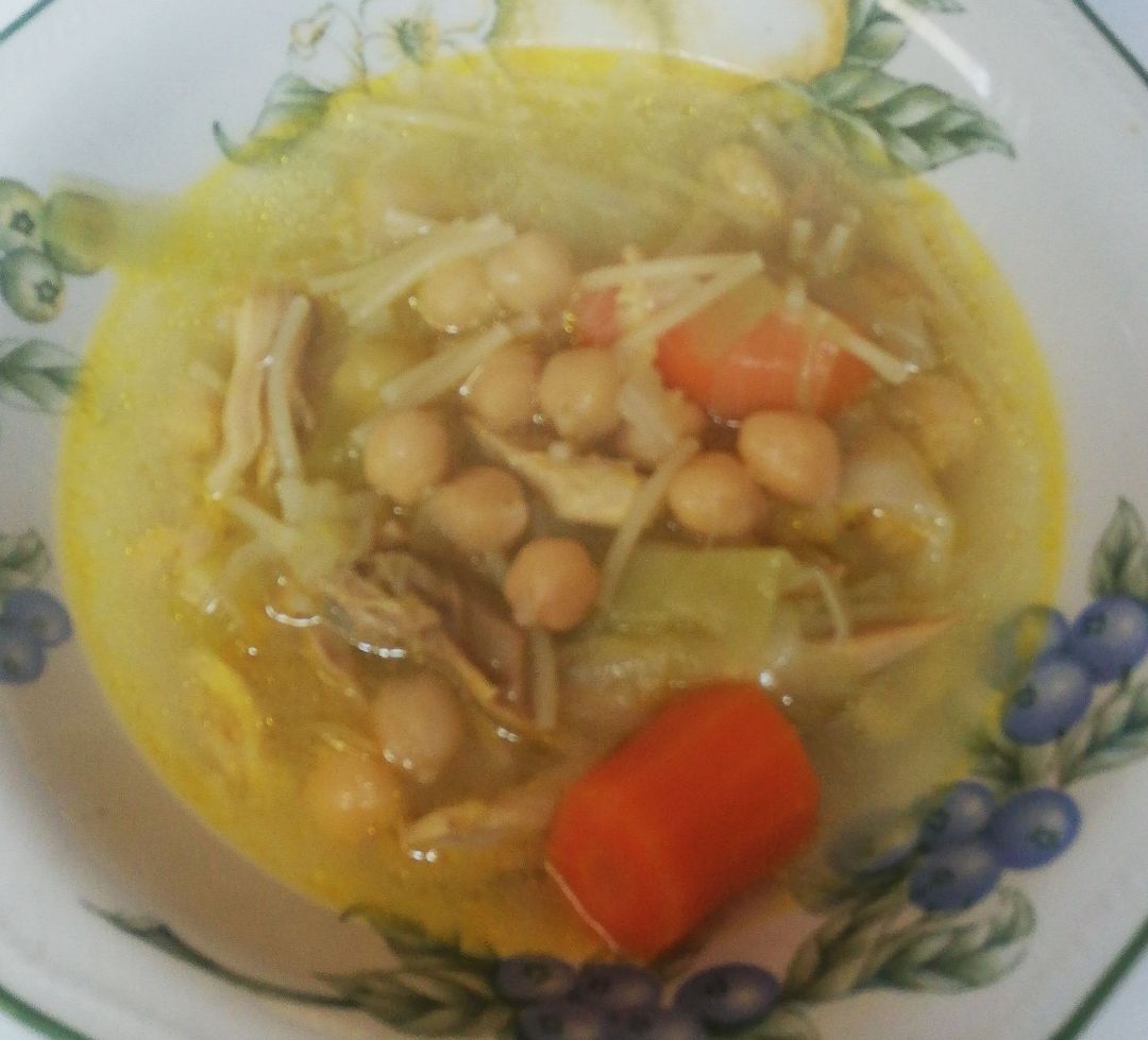 Sopa de pollo y verduras Sopa de pollo y verduras