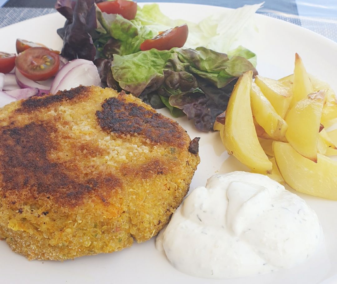Hamburguesa de calabaza y quinoa Hamburguesa de calabaza y quinoa