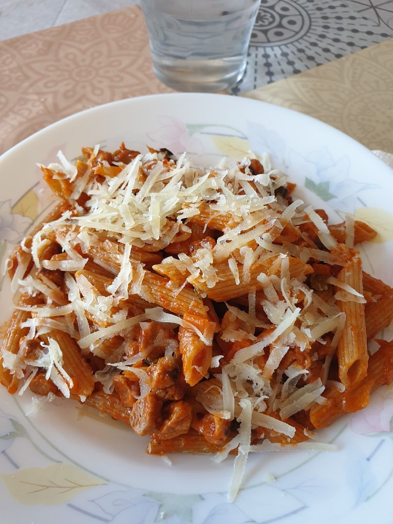 Macarrones con tomate Macarrones con tomate