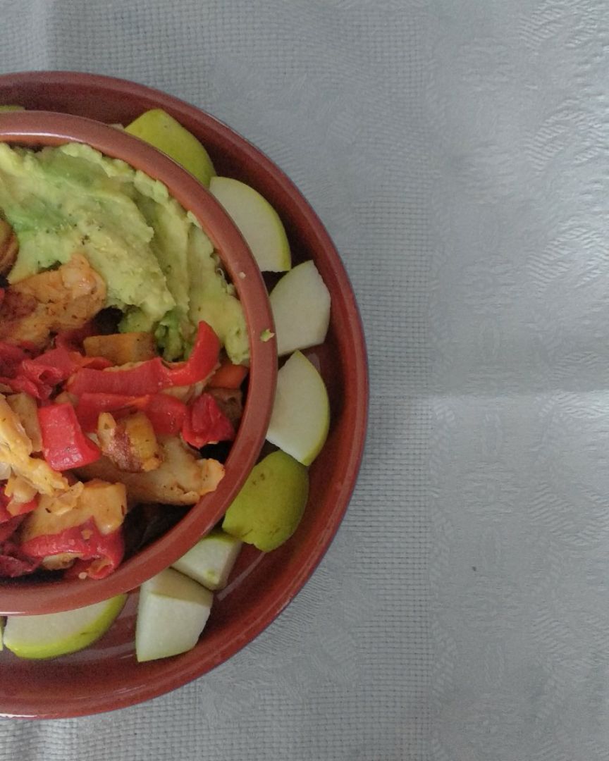 Ensalada alta en proteínas. Ensalada alta en proteínas.