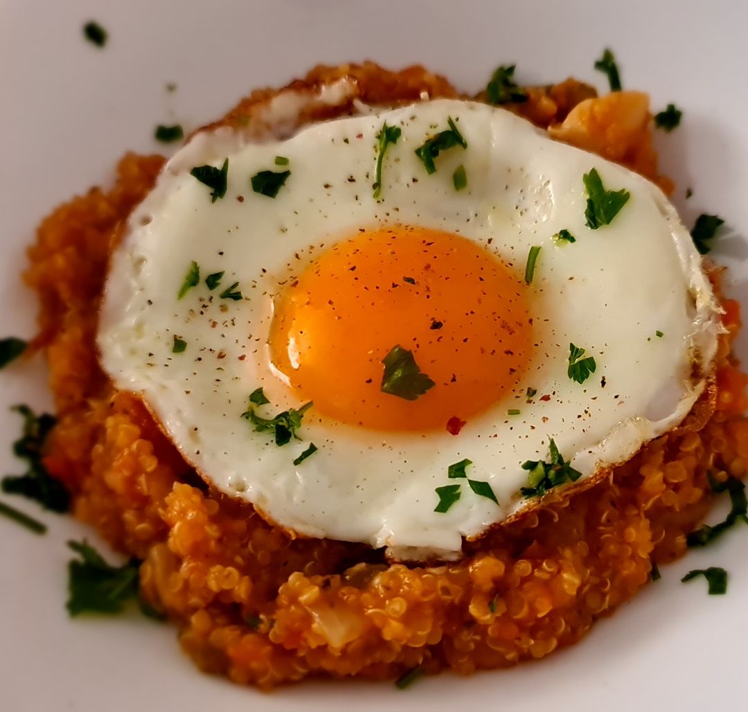 Quinoa con salsa de cítricos. Quinoa con salsa de cítricos.