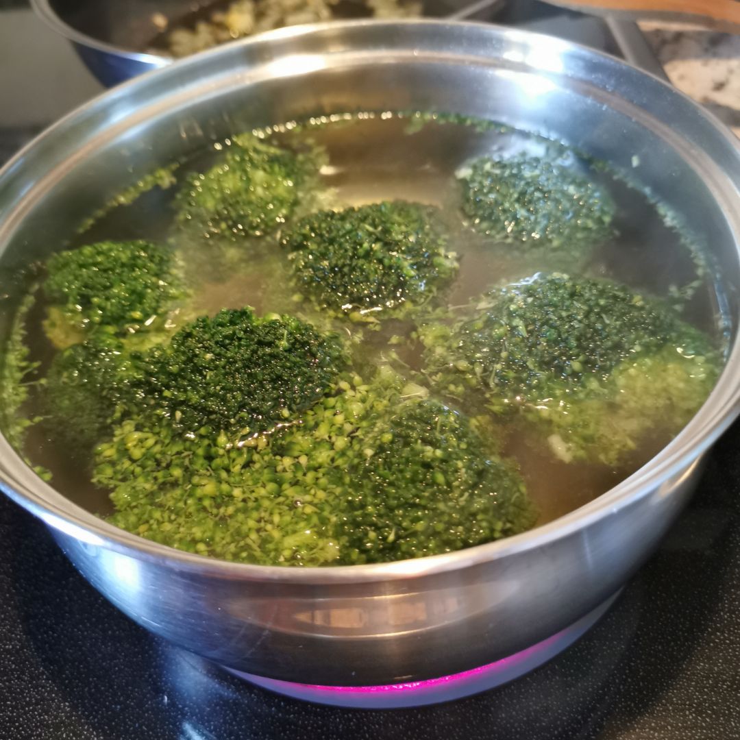 Trottole con crema de brócoli Paso 0 Trottole con crema de brócoli Paso 0