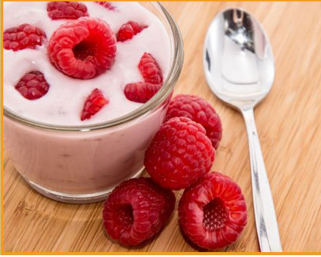 Yogurt de coco aframbuesado