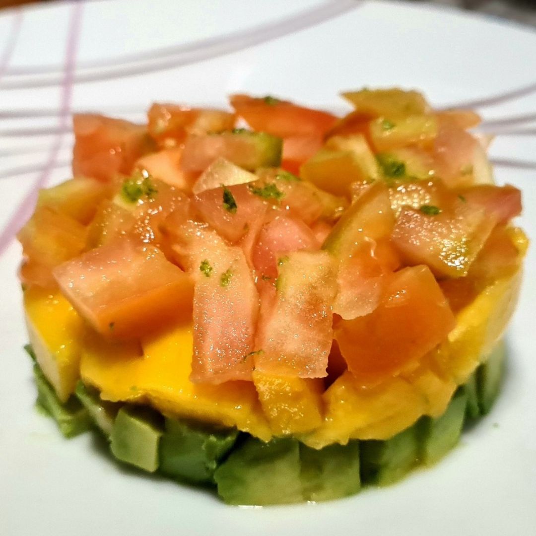 Tartar de aguacate y mango