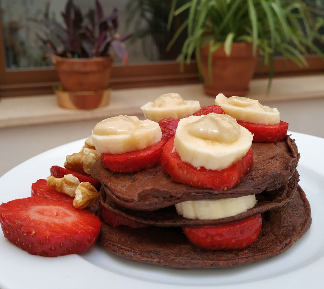 Tortitas de plátano y chocolate negro Tortitas de plátano y chocolate negro
