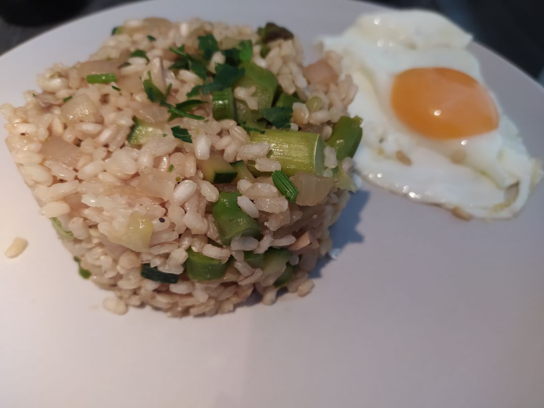 Arroz integral con verduras y huevo al vapor Arroz integral con verduras y huevo al vapor