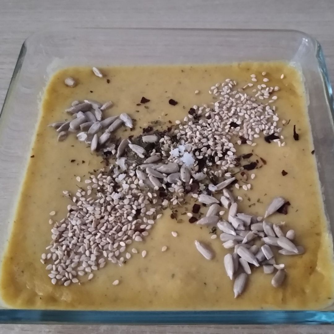Crema de puerros, patata, zanahoria, boniato, champiñones y coco Crema de puerros, patata, zanahoria, boniato, champiñones y coco
