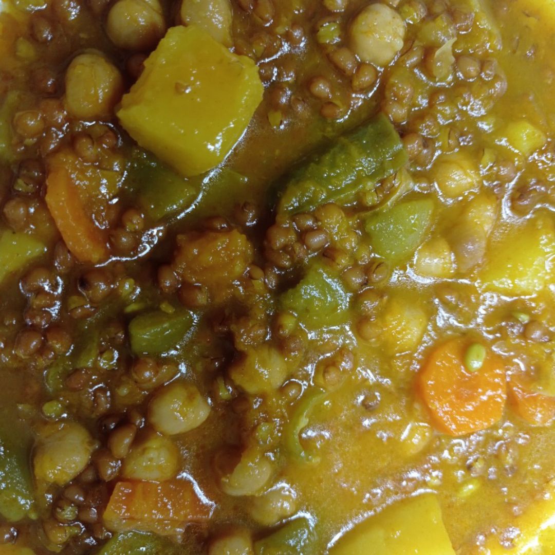 Guiso de trigo con garbanzos y verduras Guiso de trigo con garbanzos y verduras