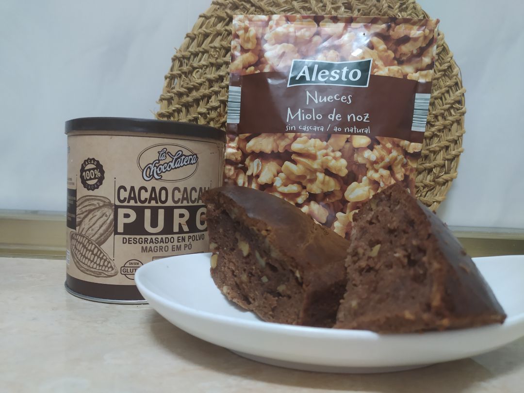 Bizcocho de cacao y nueces Bizcocho de cacao y nueces